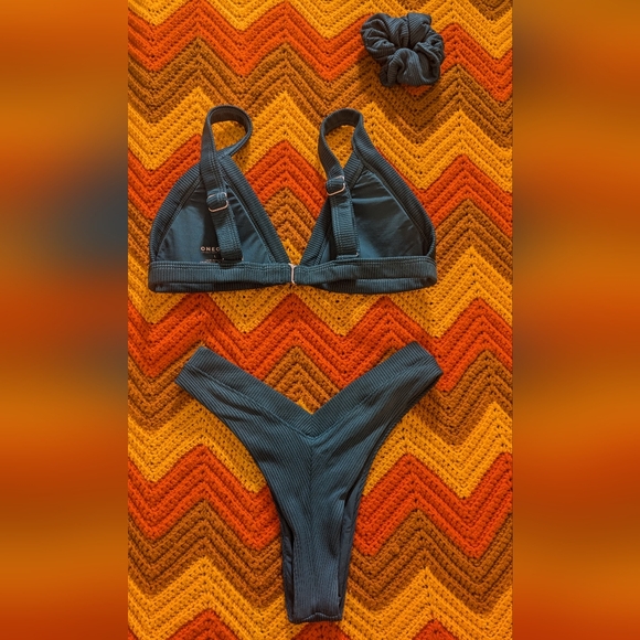 OneOne Bikini - Picture 2 of 12